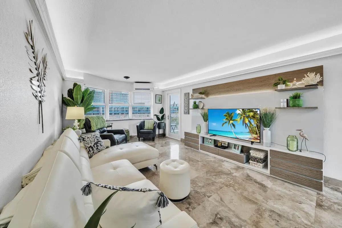 7 Living Area (4) at 1536 SE 15TH Court 404, Deerfield Beach