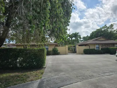 1155 White Pine Pine 1155, Wellington – Villa for rent