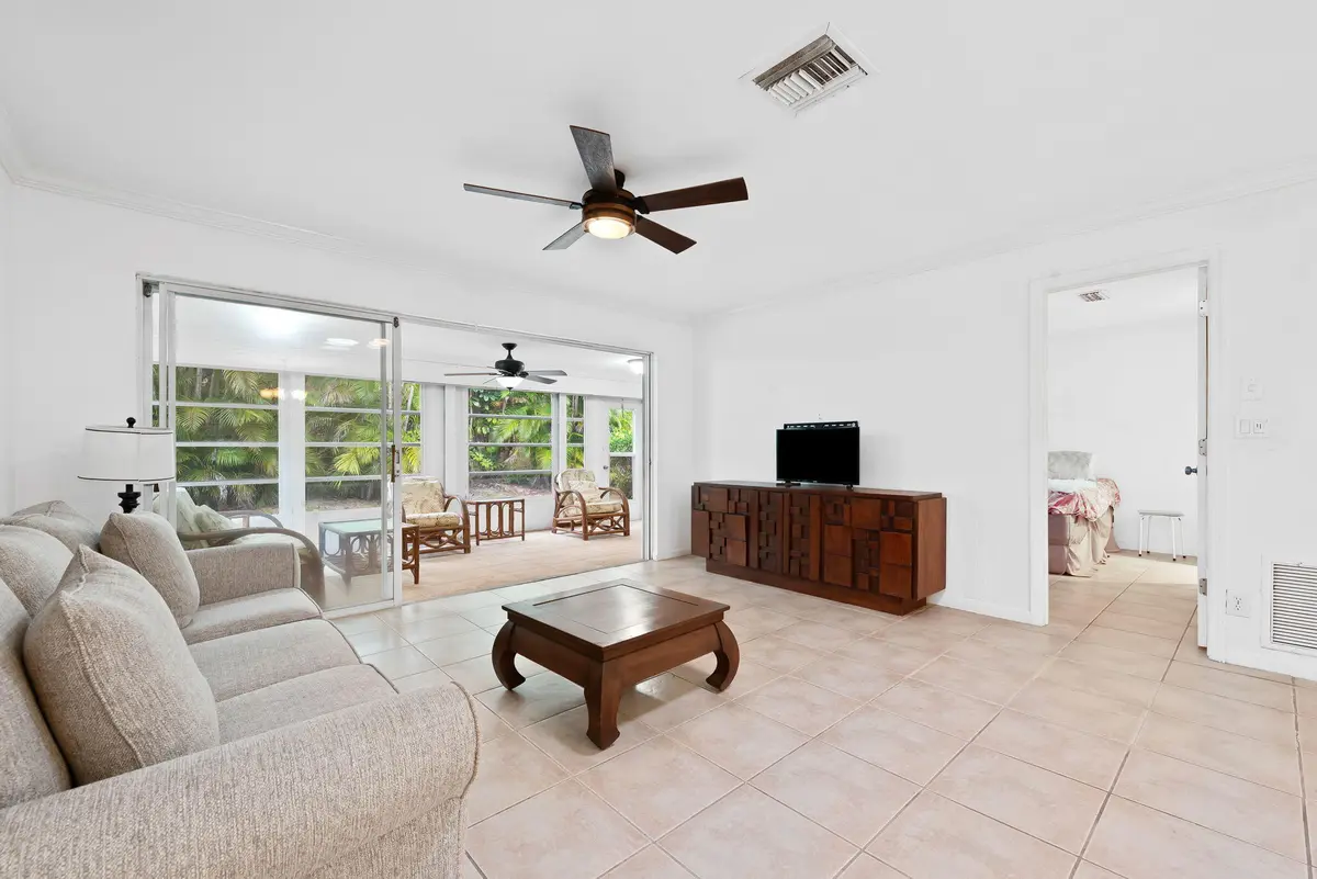 Living & Dining Area at 143 SE 7th Street, Deerfield Beach