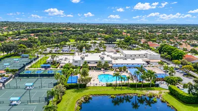 7336 LAKE MEADOW Way 202, Boynton Beach – Condominium for sale