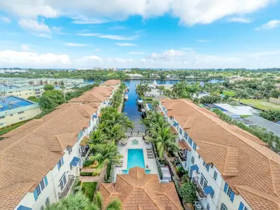 803 ESTANCIA Way, Boynton Beach – Townhouse for rent
