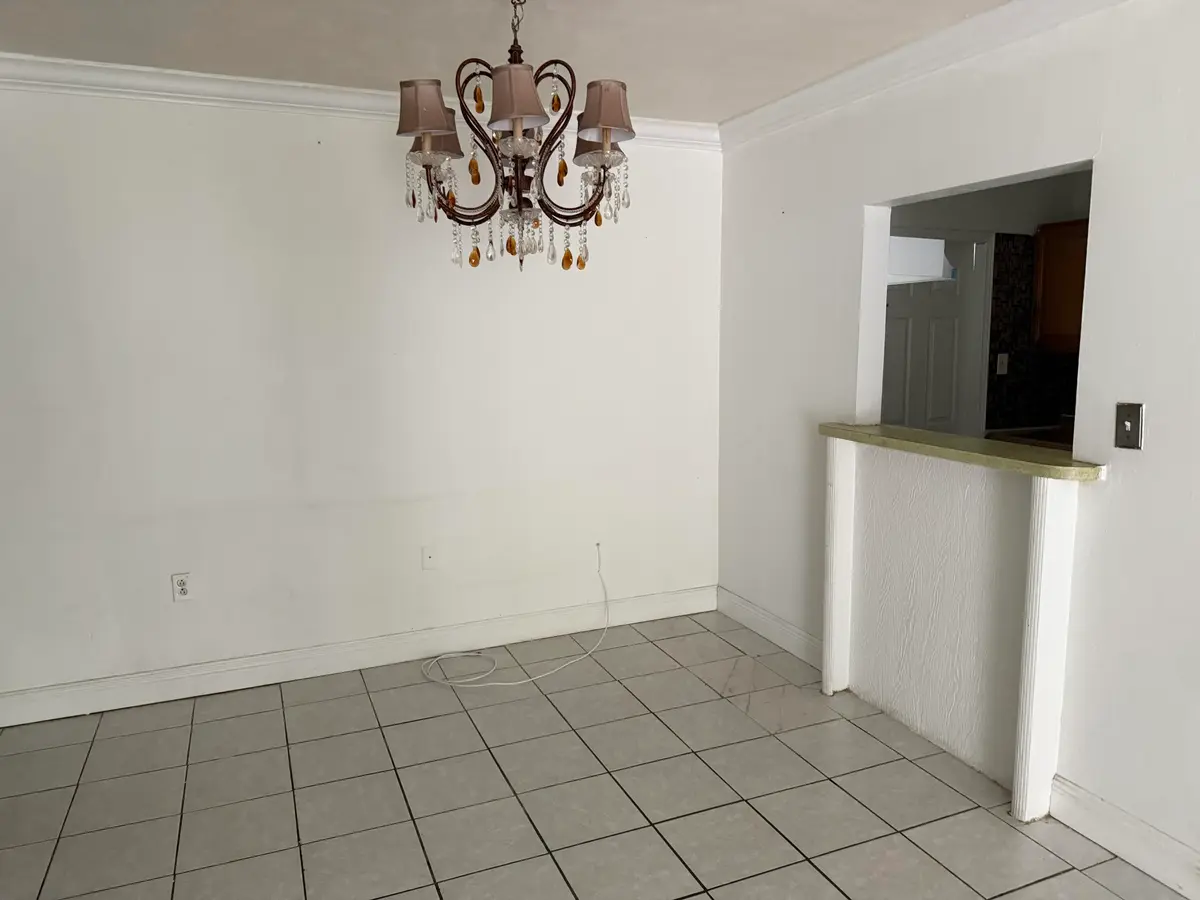 IMG_2212 at 1125 NW 144th Street, Miami