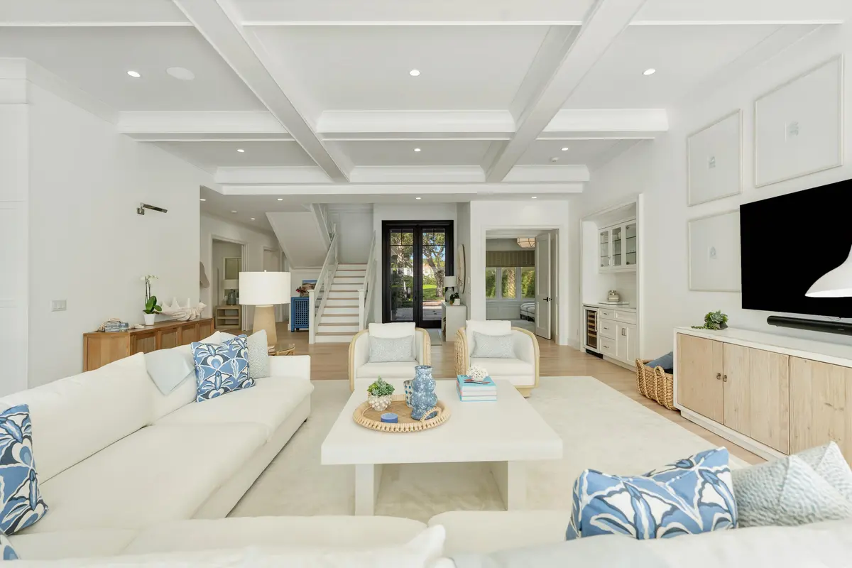 _MLP8809 at 130 Waters Edge Drive, Jupiter