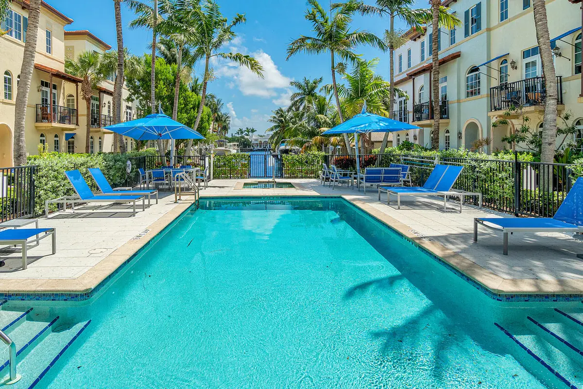 Pool at 803 ESTANCIA Way, Boynton Beach