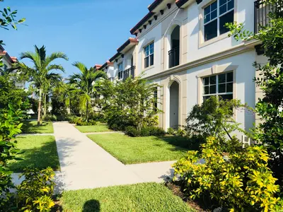 14446 EMERALD PLACE Way 14446, Delray Beach – Townhouse for rent