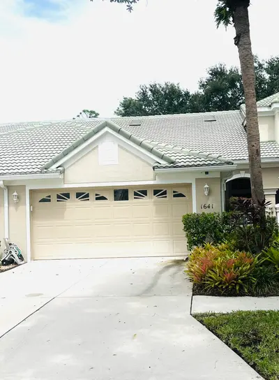 1641 SW HARBOUR ISLES Circle 28, Port St. Lucie – Single Family Residence for rent