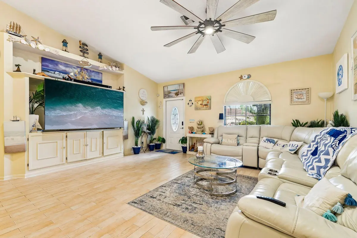 5-web-or-mls-Lexington Dr-S2109-005 at 141 Lexington Drive, Royal Palm Beach