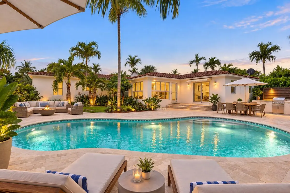 Pool ( AI Enhanced) at 2317 NE 12TH Street, Fort Lauderdale