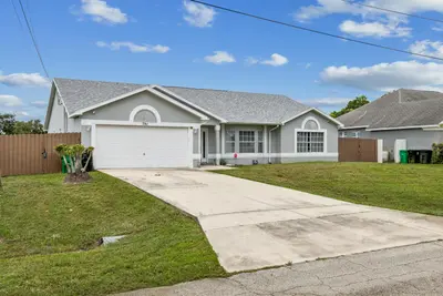 791 SW HILLSBORO Circle, Port St. Lucie – Single Family Residence for sale