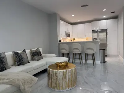 115 S Longport Circle D, Delray Beach – Townhouse for rent