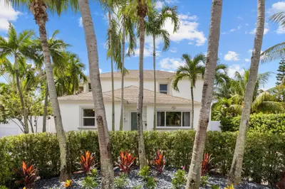 360 Gregory Road, West Palm Beach – Single Family Residence for sale