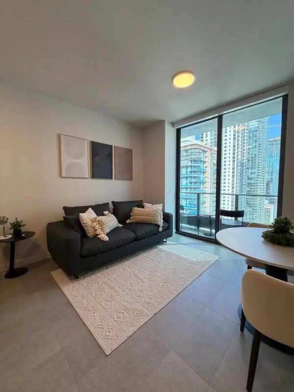 186928-492222-Axs3eqWijiE0V--LppwBNbSRFJ at 121 NE 5TH Street 2309, Miami
