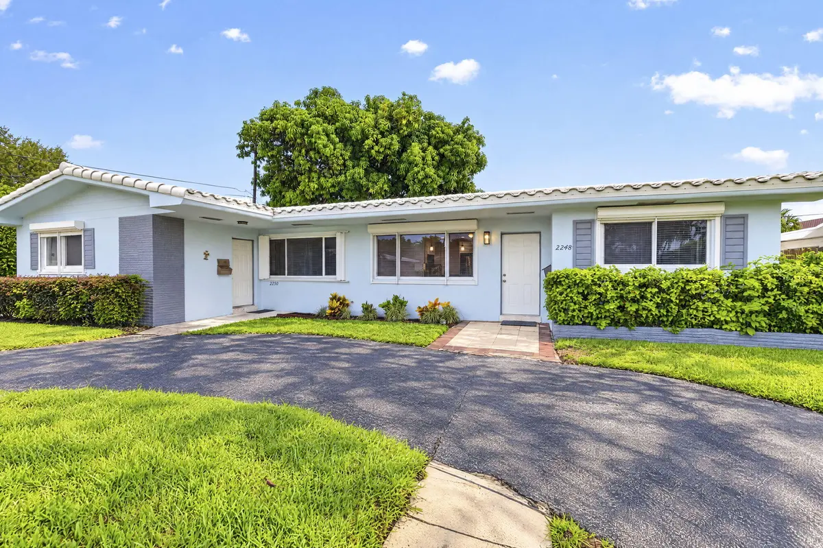 1-web-or-mls-8I8A6213_batchlook at 2248 NE 37th Street, Lighthouse Point