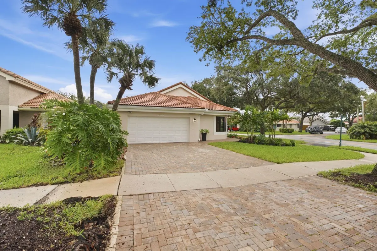 022_JAC02137 at 9701 NW 18TH Court, Plantation