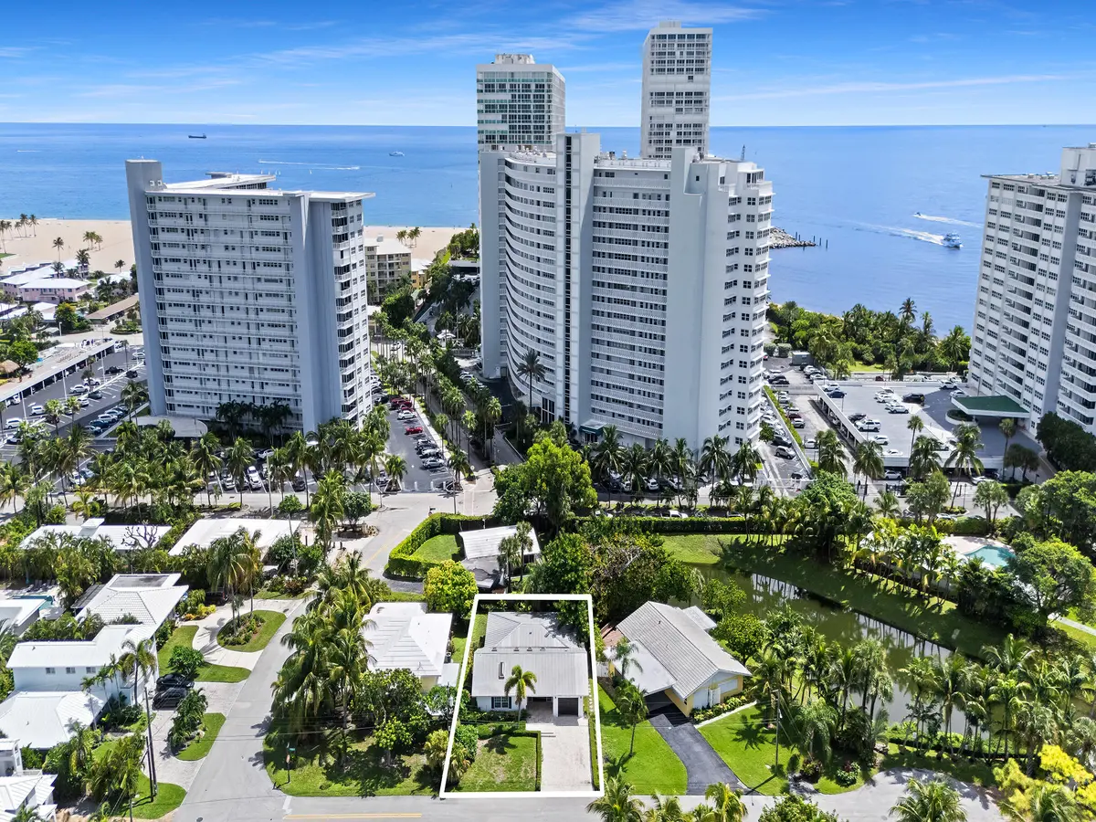 DJI_20260919121039_0005_D at 2004 SE 26TH Terrace, Fort Lauderdale