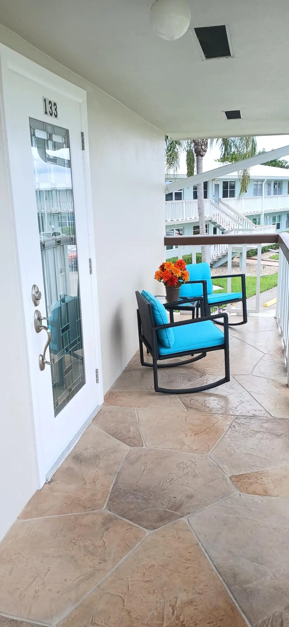 PRIVATE CORNER at 133 SOMERSET G, West Palm Beach