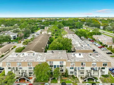 6091 Village Circle 6091, Orlando – Condominium for sale