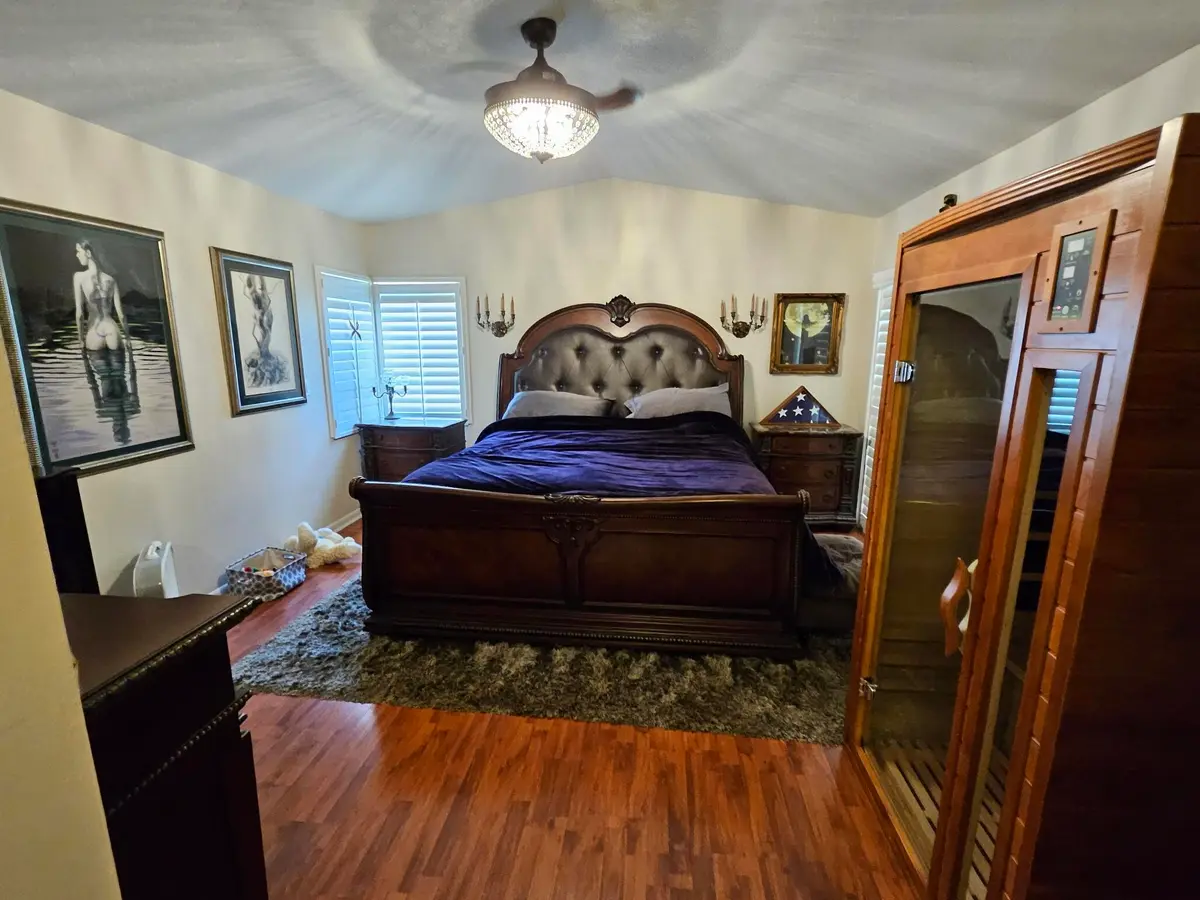 Large Master at 10356 Sunstream Lane, Boca Raton