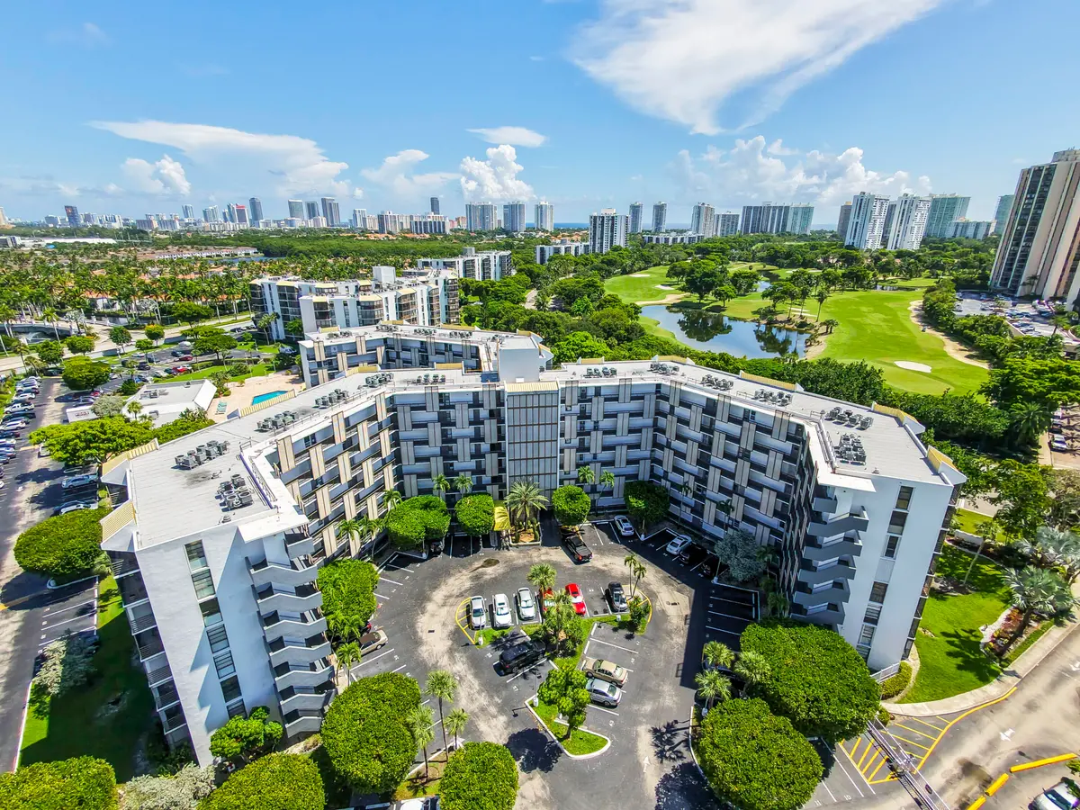 dji_fly_0032 at 20400 W Country Club Drive 809, Aventura