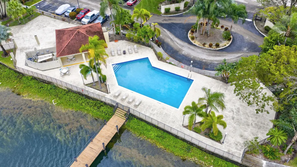 32-web-or-mls-DJI_20260114005139_0788_D_ at 117 LAKE EMERALD Drive 408, Oakland Park