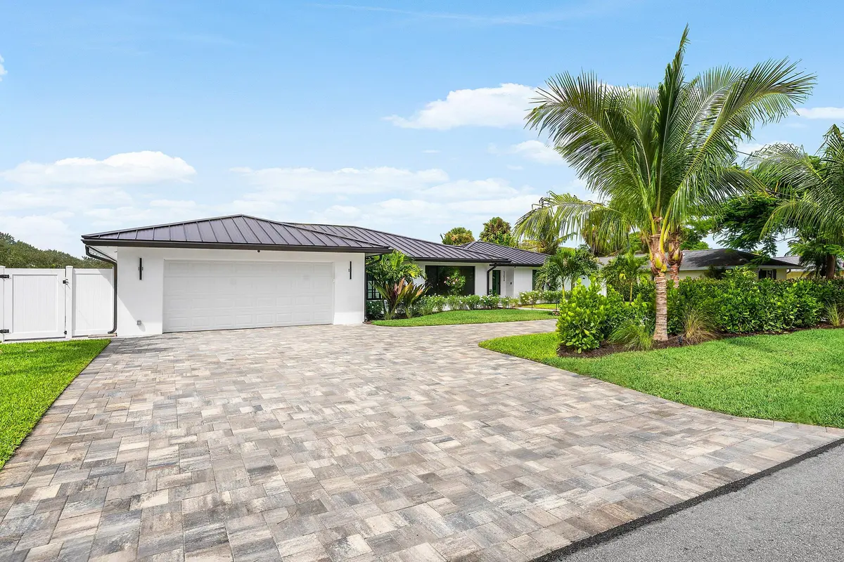 Welcome Home! at 111 FAIRVIEW, Tequesta