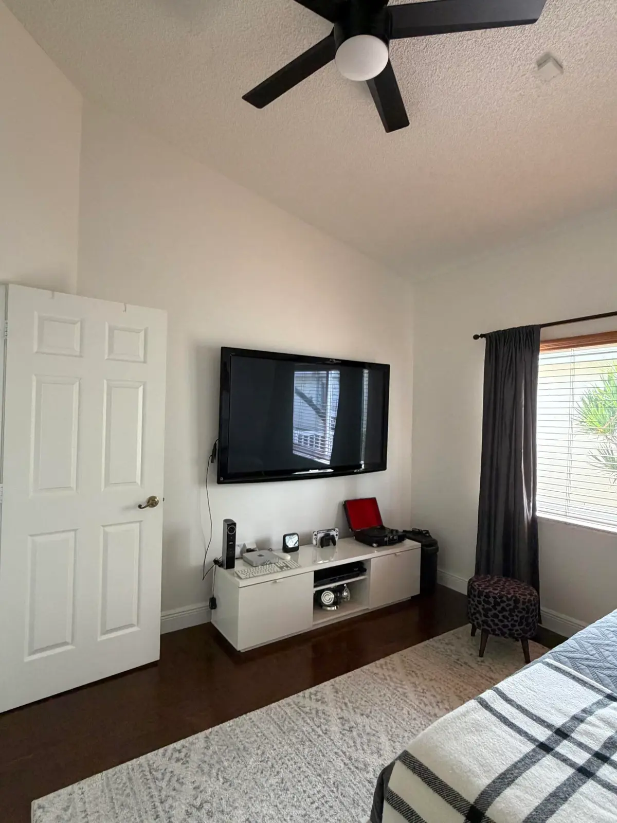 IMG_1663 at 1101 Wilshire Circle, Pembroke Pines