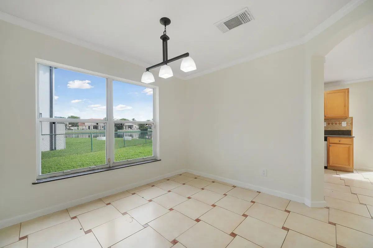 07_Image_7_mls at 2203 SW 134th Avenue, Miramar