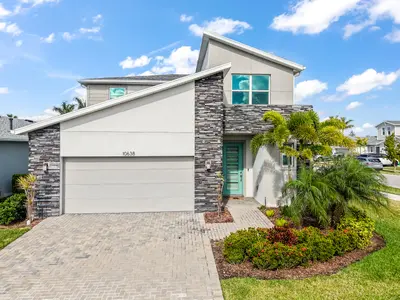10638 Hensley Street, Port St. Lucie – Single Family Residence for sale