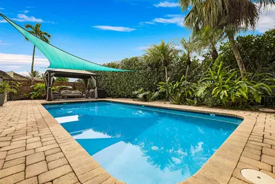 941 BAYBERRY POINT Drive, Plantation – Single Family Residence for sale