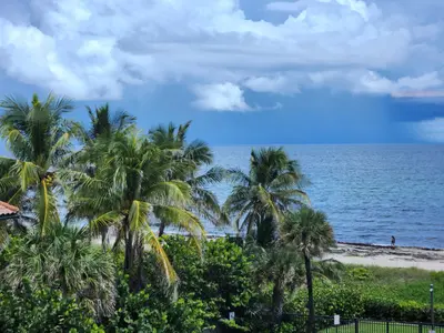 2565 S Ocean Boulevard 205-N, Highland Beach – Condominium for sale