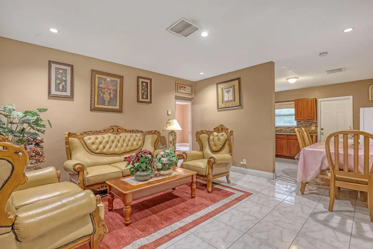 1627 4th (6) at 1627 4th Court, Boynton Beach