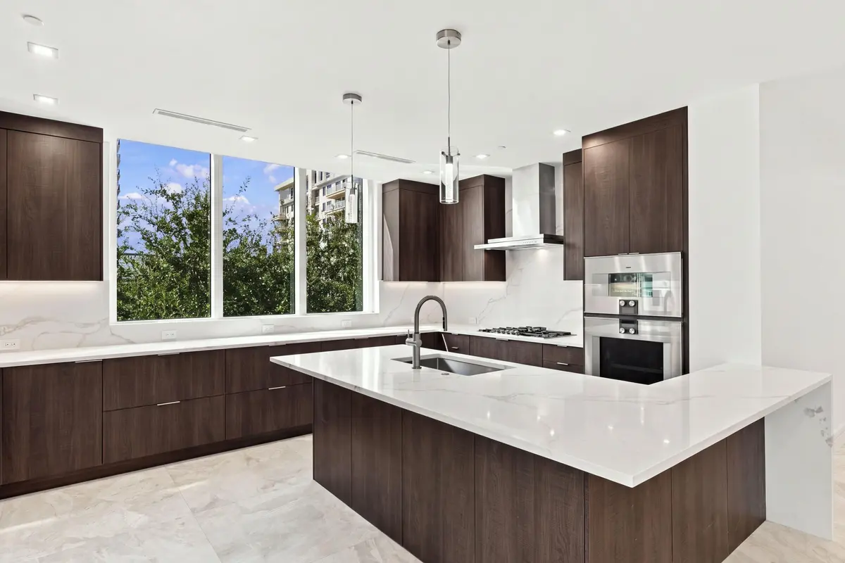 014_00014_348 at 1110 Seminole Drive 503, Fort Lauderdale