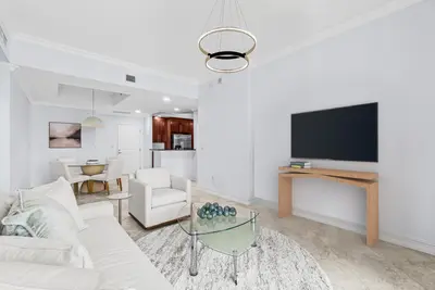 701 S Olive Avenue 713, West Palm Beach – Condominium for rent