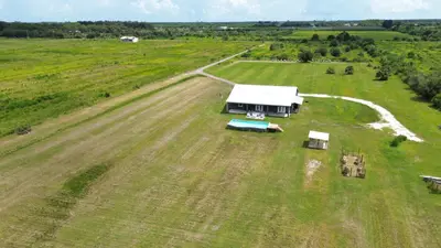 3315 SEMINOLE Road, Fort Pierce – Single Family Residence for sale