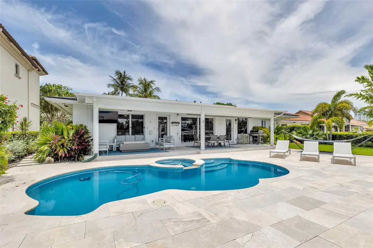 Photo 5 at 2005 N RIVERSIDE Drive, Pompano Beach