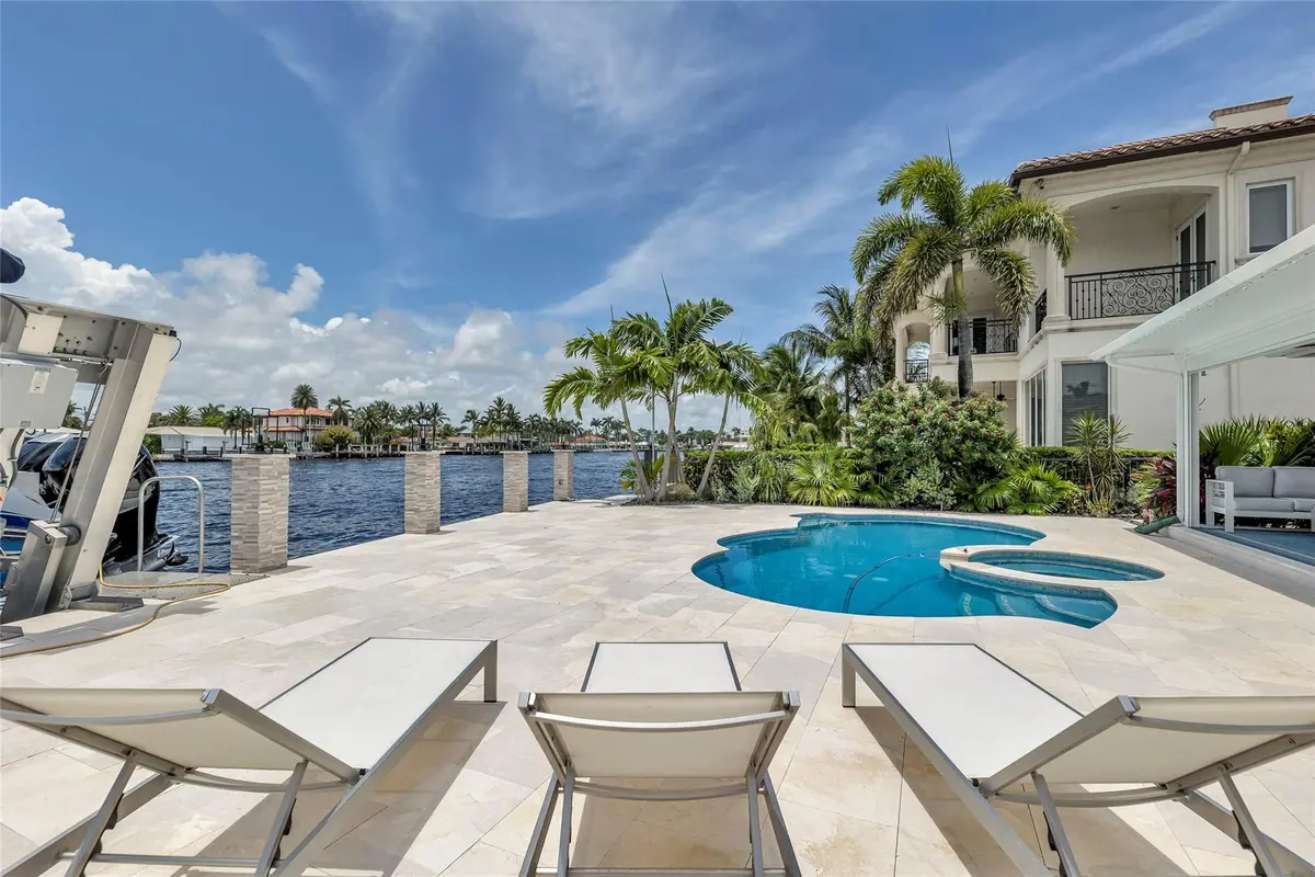 Photo 7 at 2005 N RIVERSIDE Drive, Pompano Beach