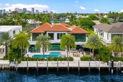 70 Isla Bahia Drive, Fort Lauderdale – Single Family Residence for sale