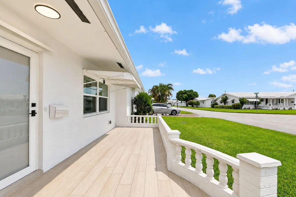 4-web-or-mls-edits (15) at 1304 SW 23rd Street, Boynton Beach