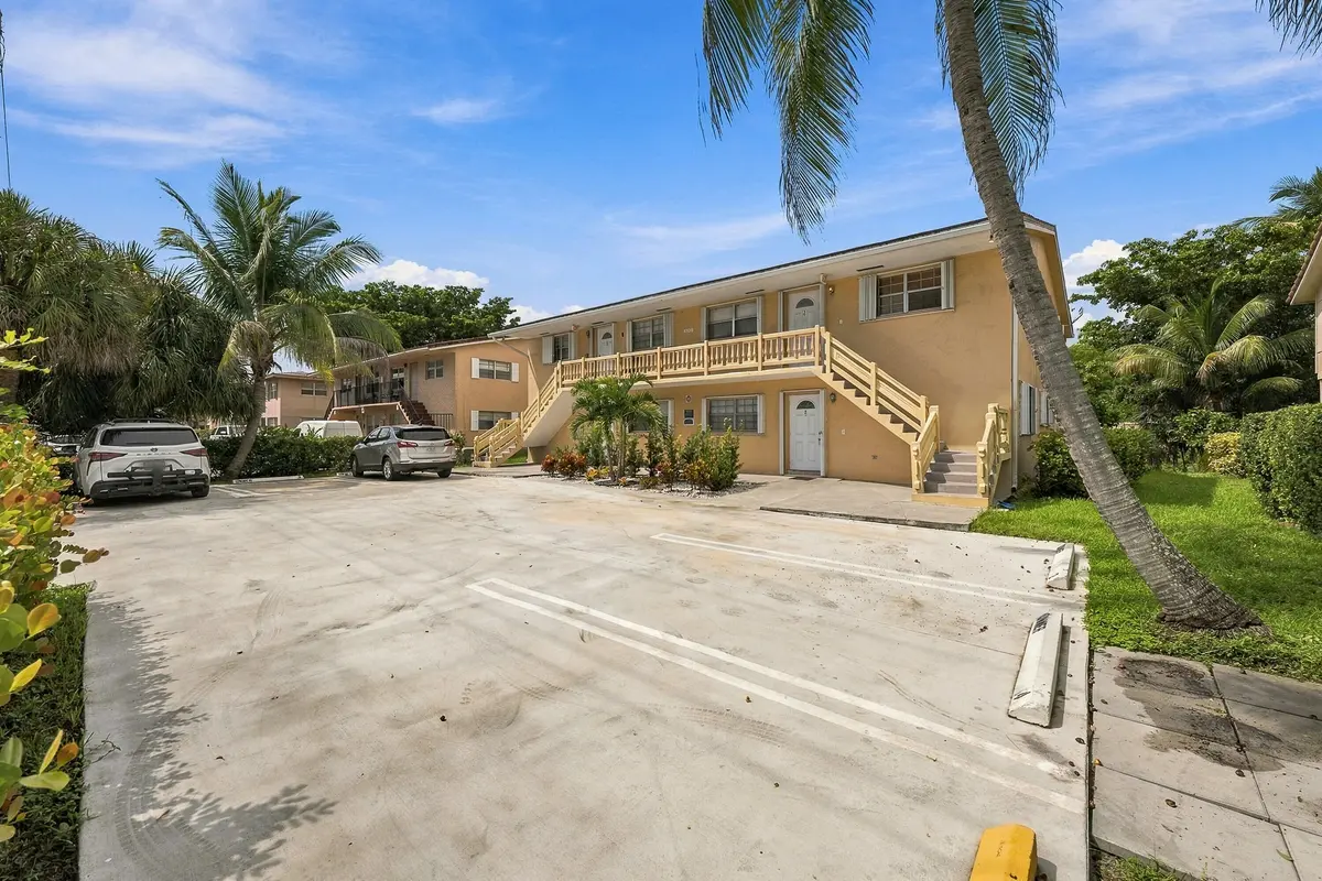 03_dsc_5552 at 4106 RIVERSIDE Drive #1 - #2, Coral Springs