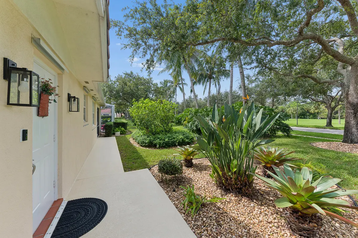 7910 Pine Island Way, West Palm Beach, FL – photo 4