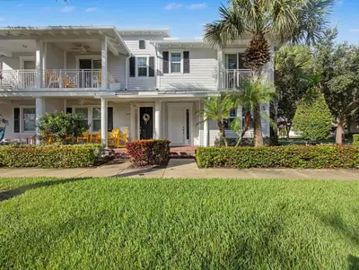 1334 S Community Drive, Jupiter – Townhouse for rent