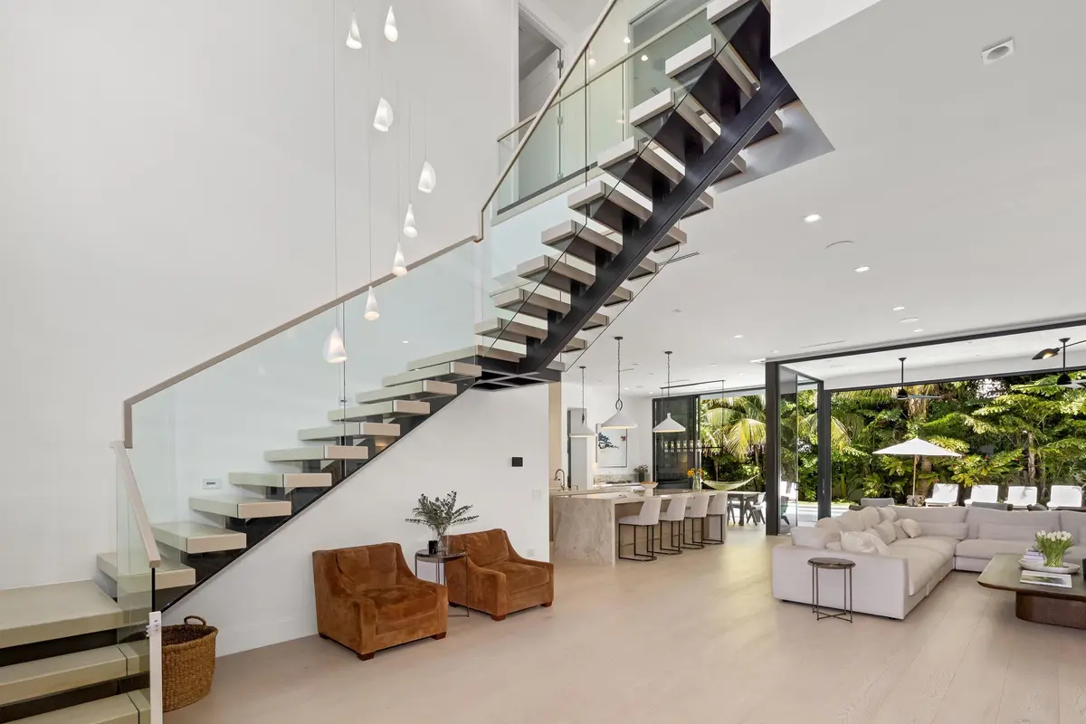 Foyer 3 at 735 W Fern Drive, Boca Raton