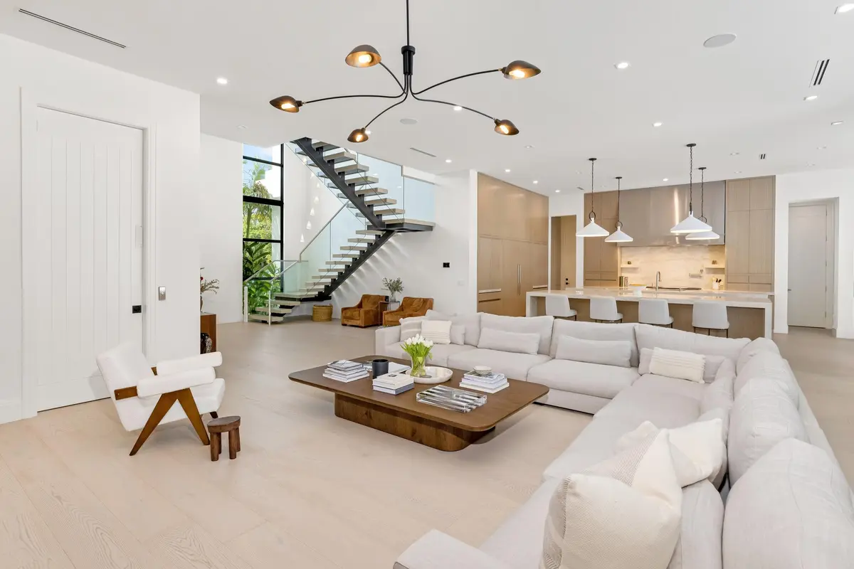 Living Area 5 at 735 W Fern Drive, Boca Raton