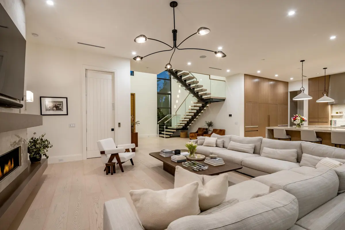 Twilight 11 at 735 W Fern Drive, Boca Raton