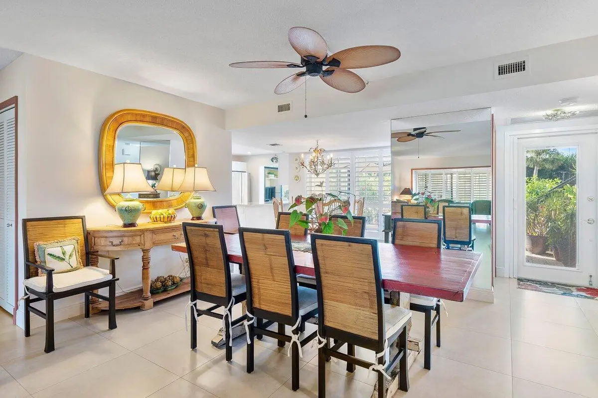 Dining at 3677 Quail Ridge Drive Bobwhite B, Boynton Beach