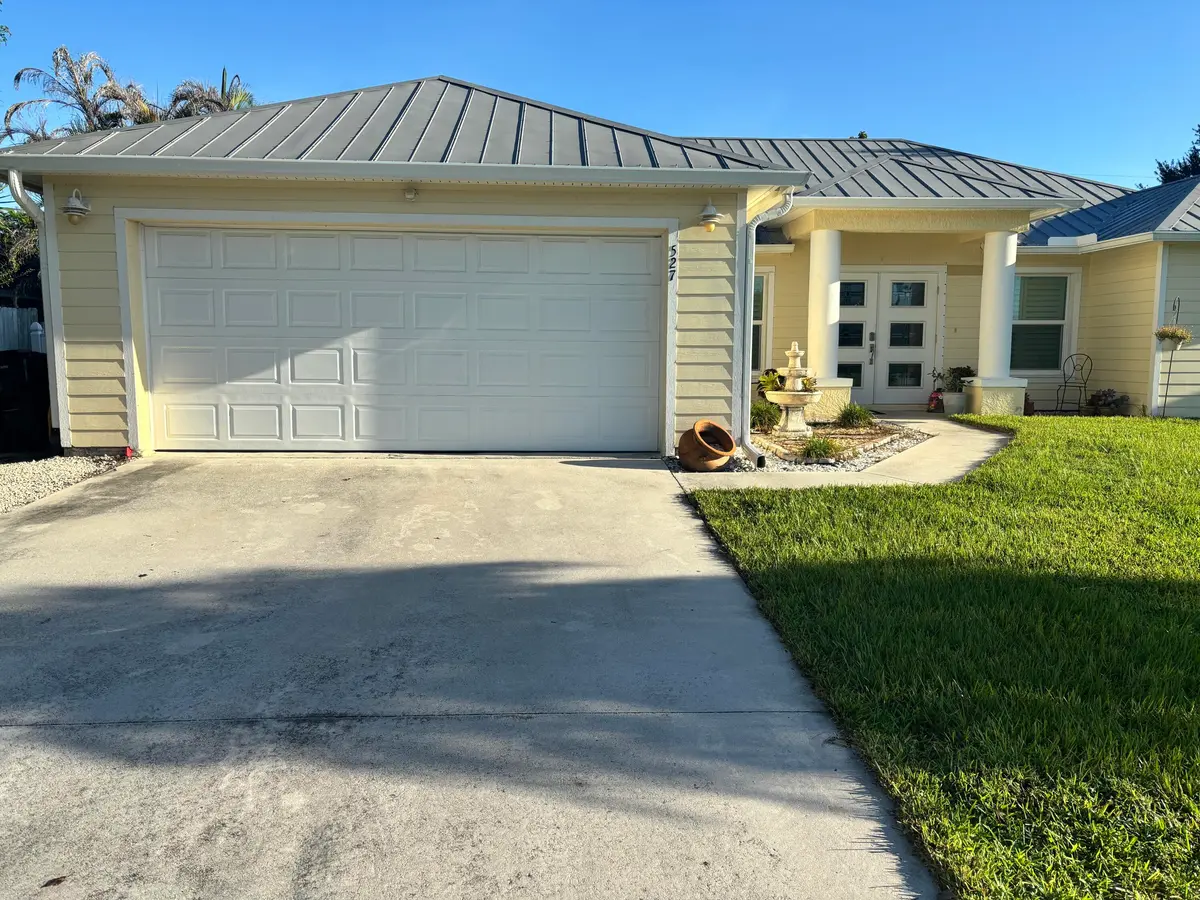 IMG_5767 at 527 NW Avon Avenue, Port St. Lucie