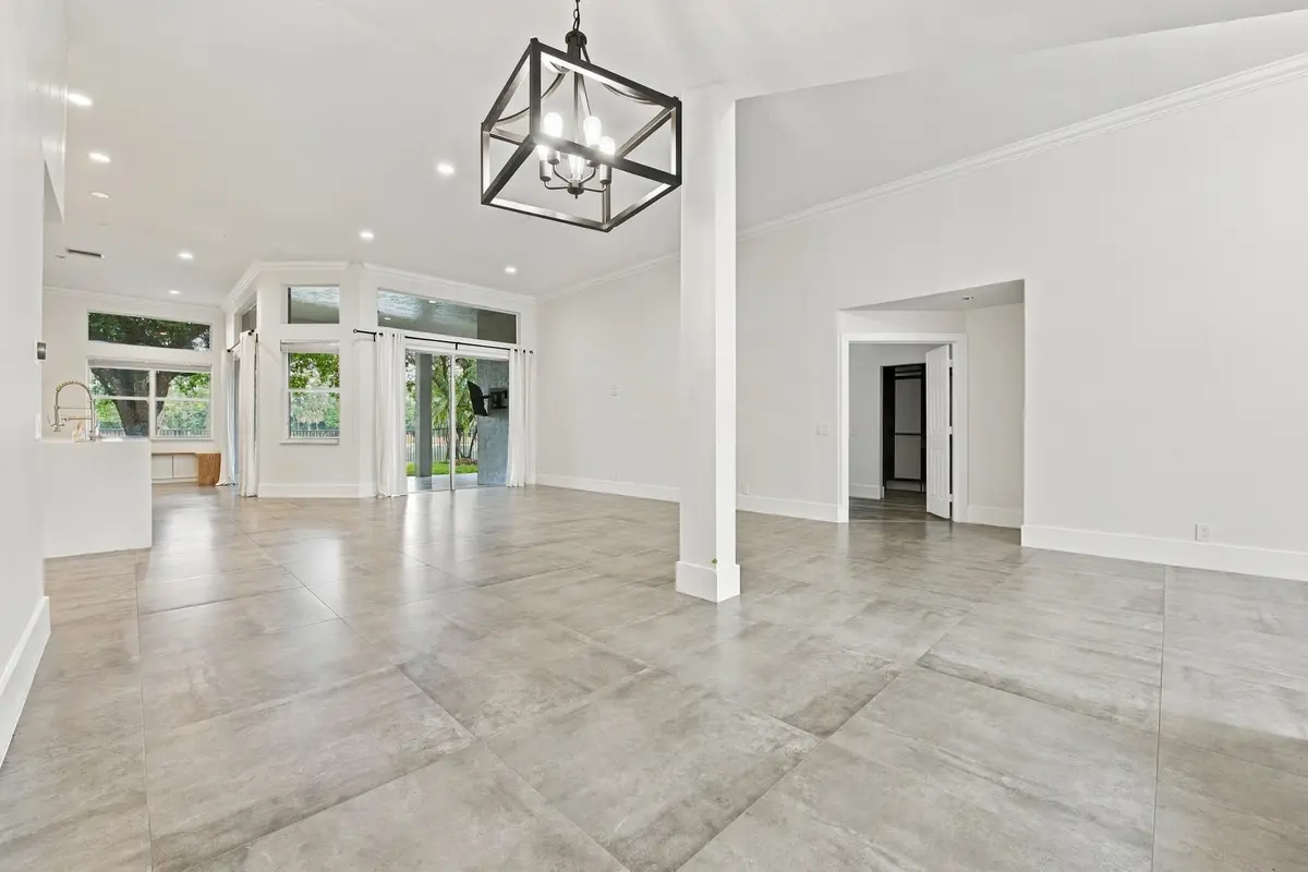 9__dsc4276 at 2559 Jardin Lane, Weston