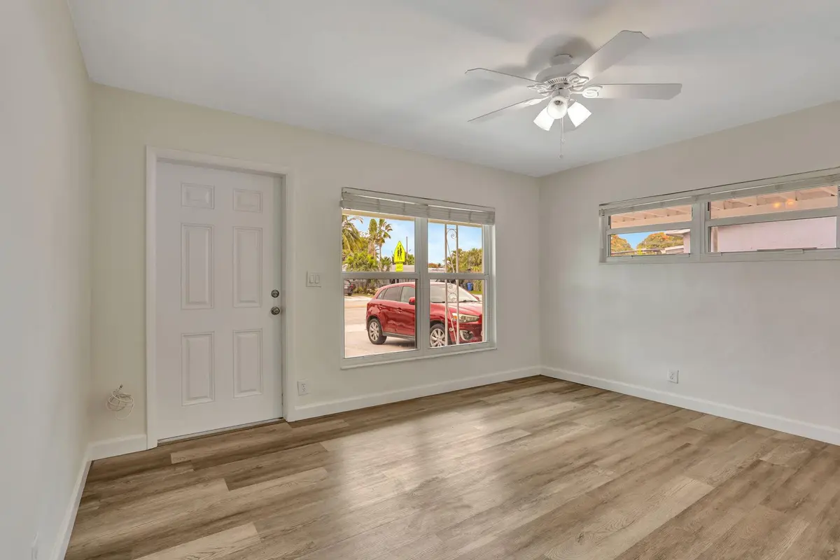 Photo 6 at 5500 N ANDREWS Avenue, Oakland Park