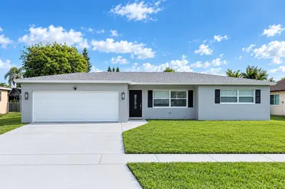 11184 Median Street, Boca Raton – Single Family Residence for rent