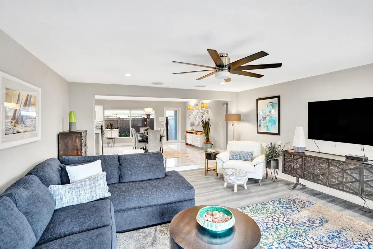 DSC02152 at 1236 NE 18TH Avenue B-C, Fort Lauderdale